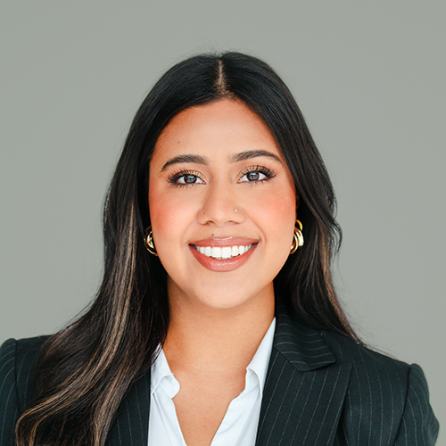 Ayesha website headshot