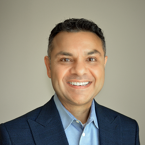 Mohsin website headshot