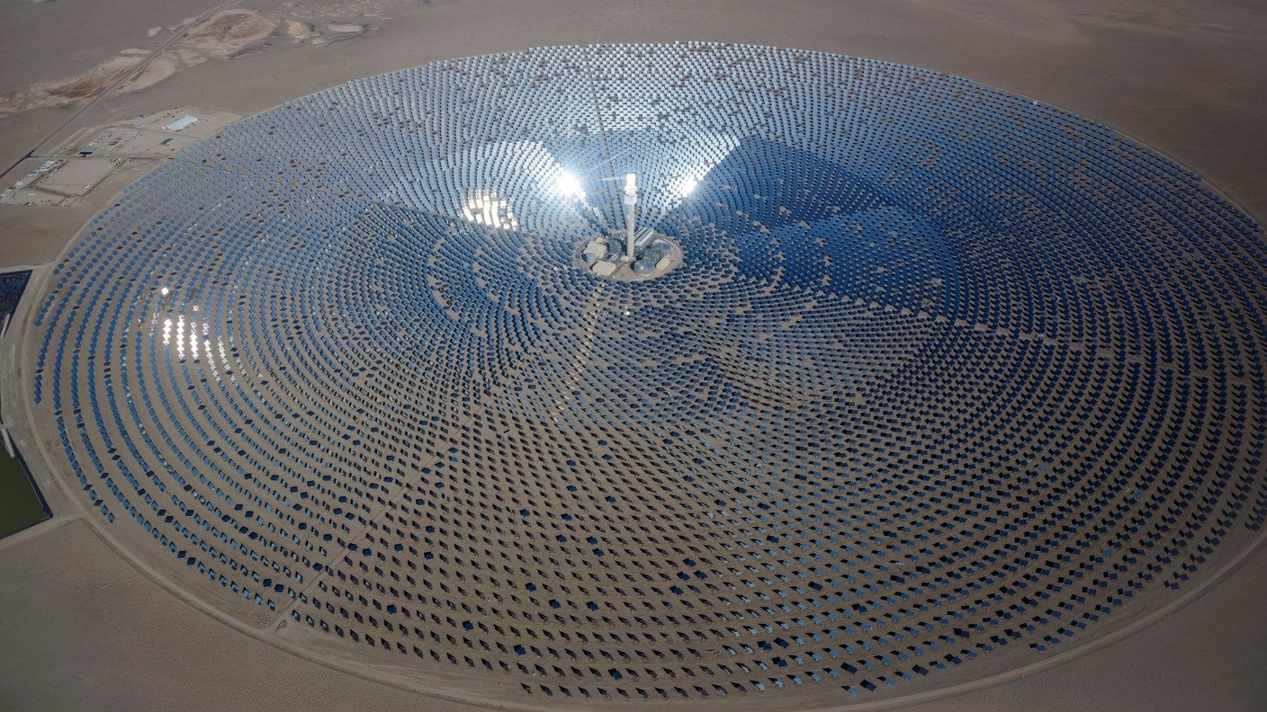Just How Renewable Is Solar Energy? Examining This Clean Power Source 4 A concentrating solar power (csp) plant